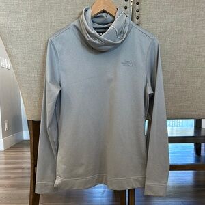 North Face Women’s Sweatshirt